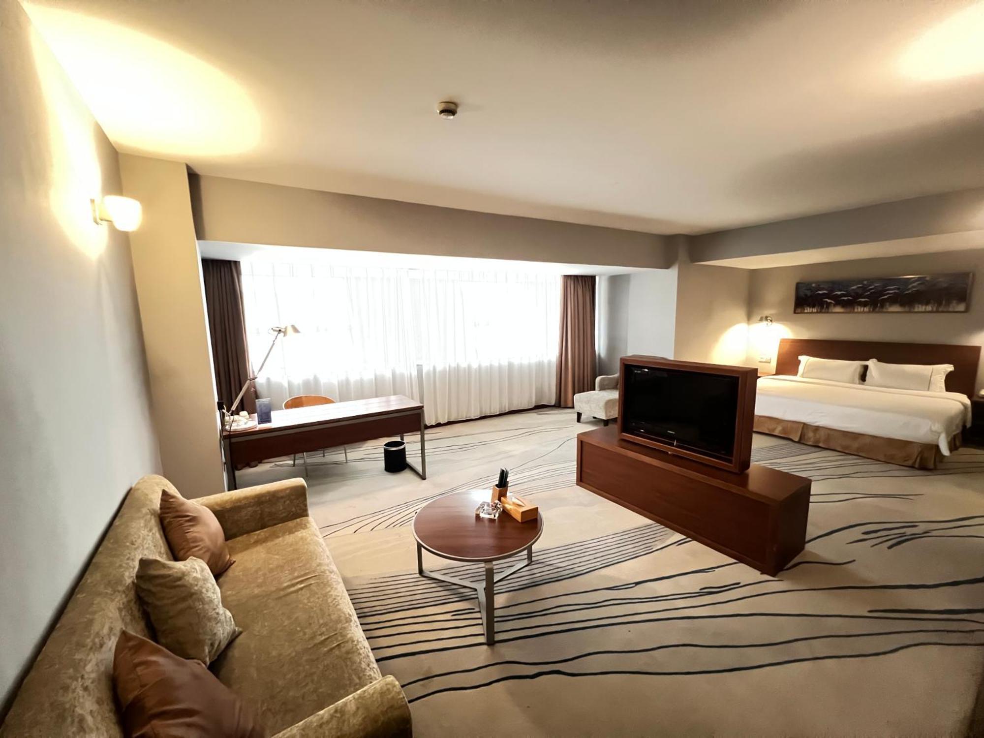 Days Inn Guangzhou Buitenkant foto