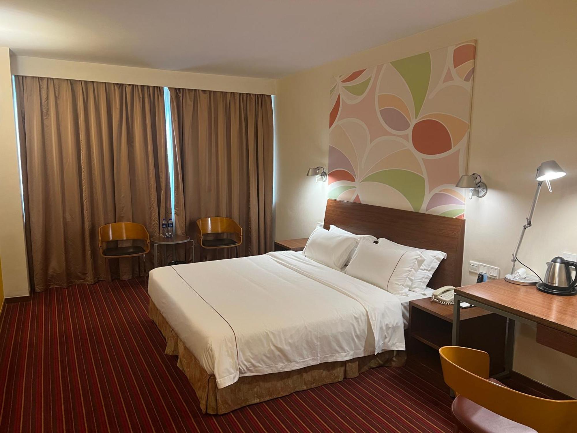 Days Inn Guangzhou Buitenkant foto