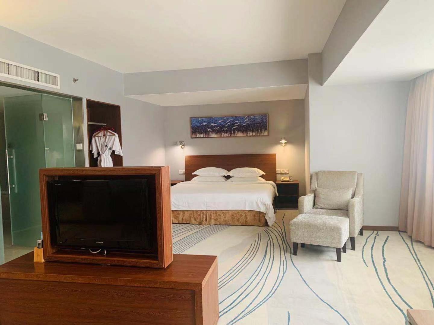 Days Inn Guangzhou Buitenkant foto